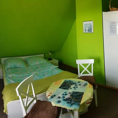 Barbara Quarto em Acomodações Particulares