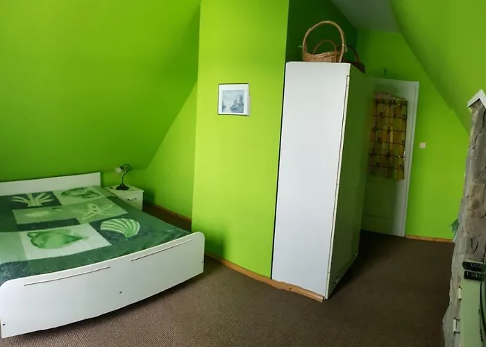 Barbara ホームステイ チョルシュティン